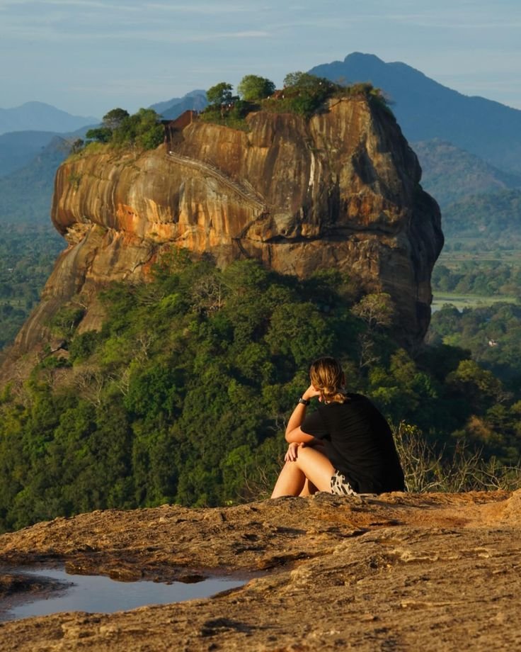 Pidurangala Rock